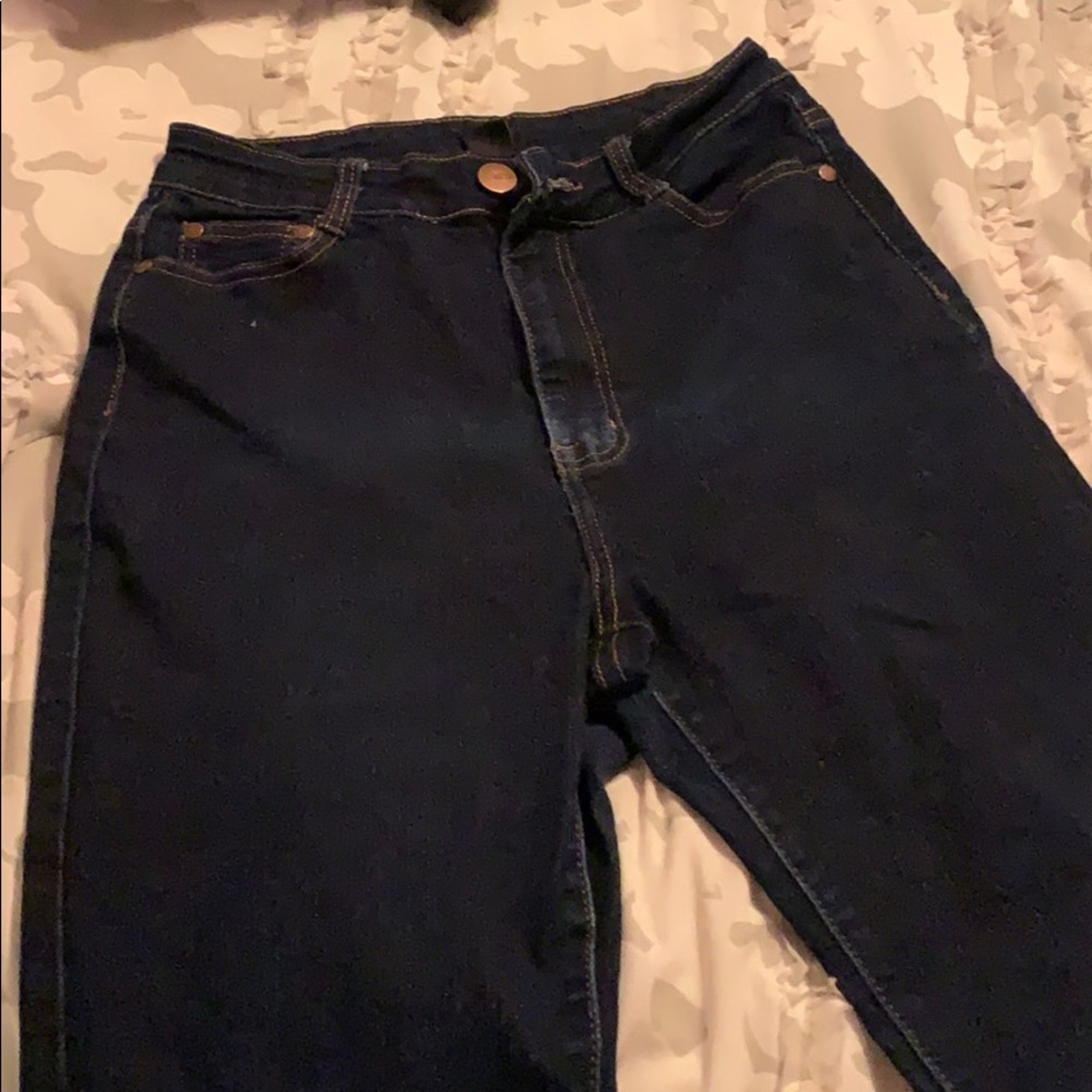 Dark wash skinny jeans